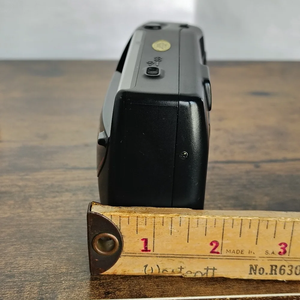 Nikon One Touch 100 35mm Film Point & Shoot Camera VTG 80s Untested